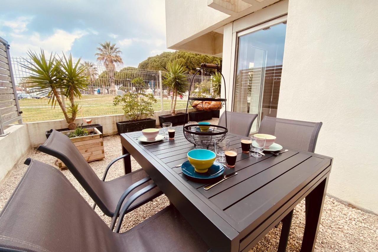 Escapade Au Soleil B002 Appartement 2 Chambres Dans Residence Sur La Plage เลอ โกร-ดู-รัว ภายนอก รูปภาพ